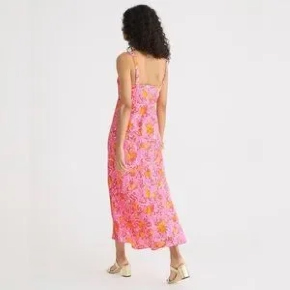 Gwyneth V-neck cupro-blend slip dress in pink limone print - Picture 3 of 9